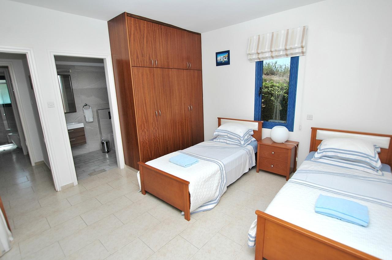 Kymmates Beach Front Villas Πάφος Εξωτερικό φωτογραφία